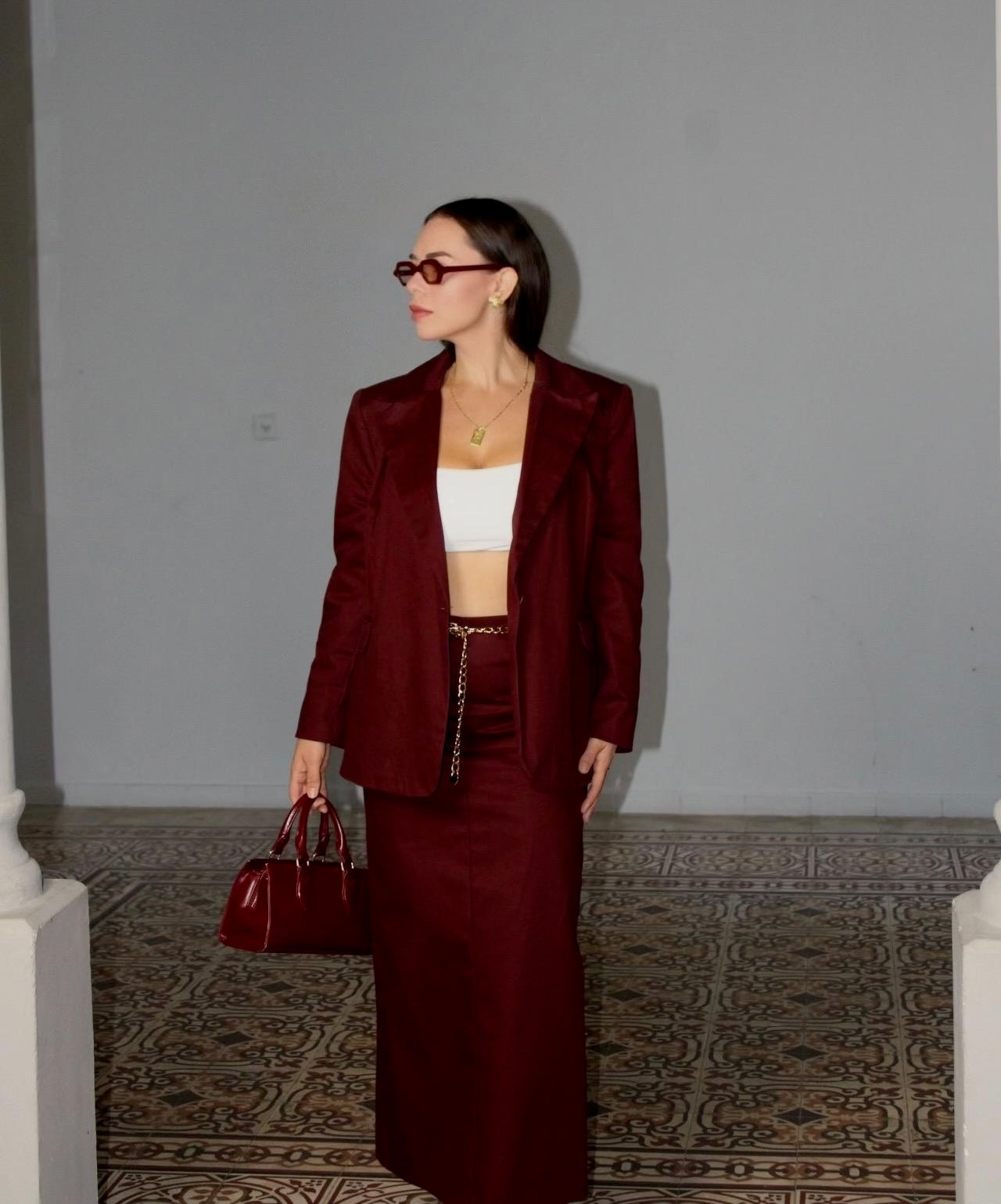 בלייזר רובי בגוון ברדו